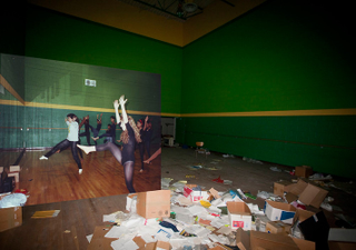 Illustration for article titled The Destruction of Detroit in Heartbreaking Before & After Photographs